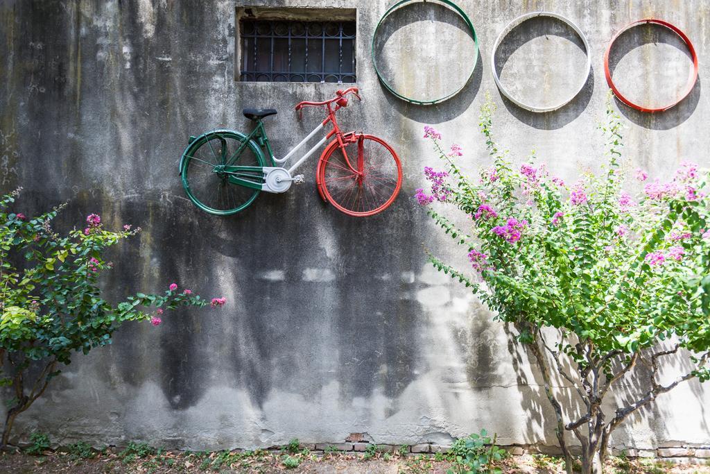 Bologna Butterfly Apartment Lippo Ngoại thất bức ảnh