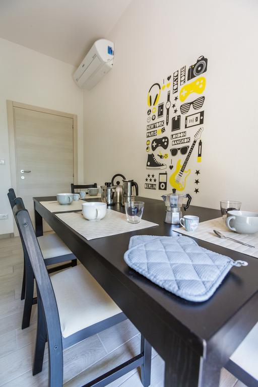 Bologna Butterfly Apartment Lippo Ngoại thất bức ảnh