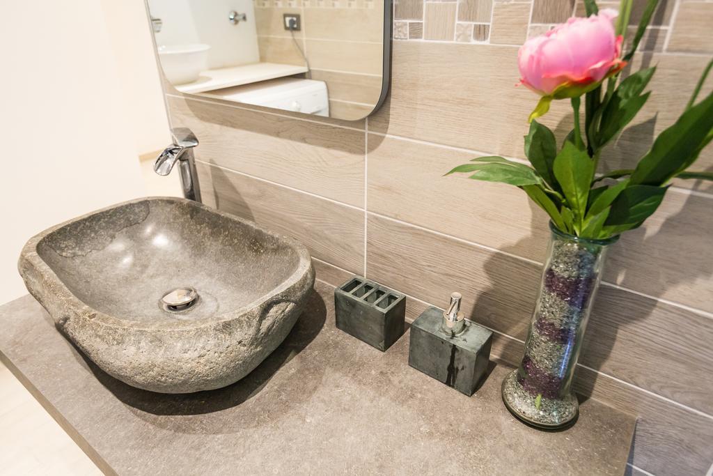 Bologna Butterfly Apartment Lippo Ngoại thất bức ảnh