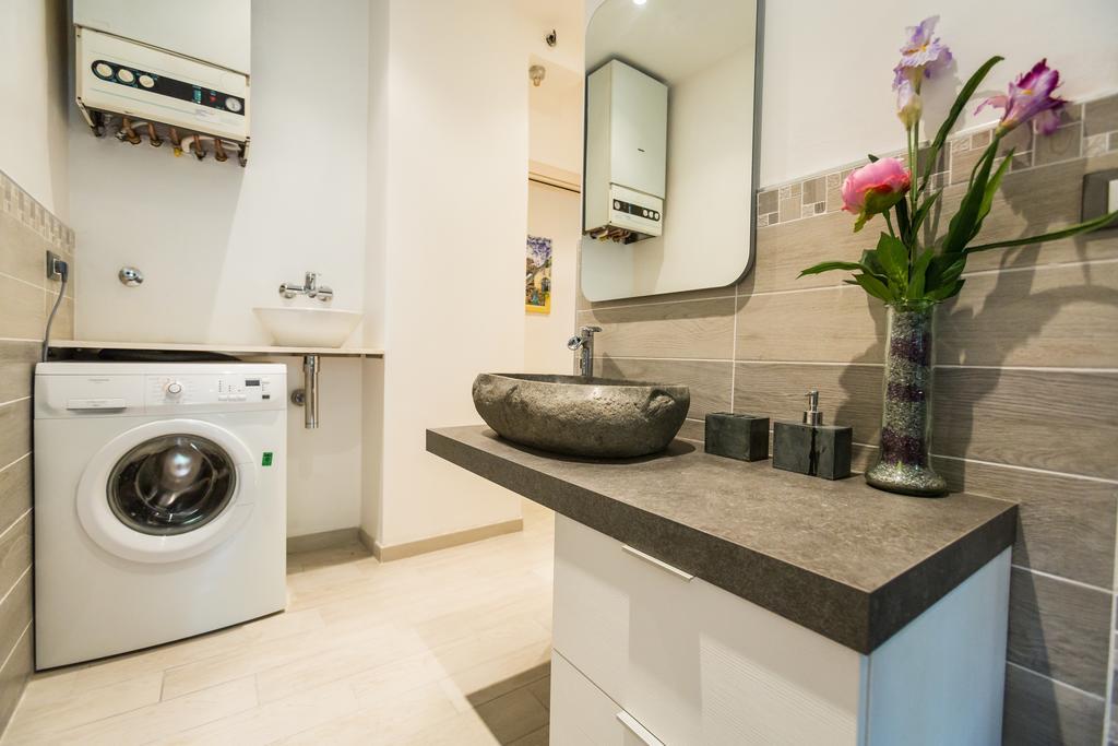 Bologna Butterfly Apartment Lippo Ngoại thất bức ảnh