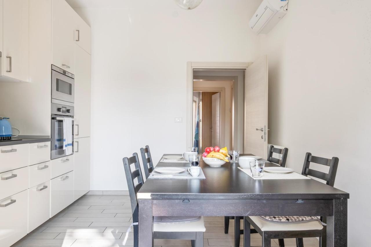 Bologna Butterfly Apartment Lippo Ngoại thất bức ảnh